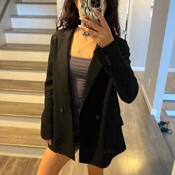 Aritzia black blazer - Picture 1 of 8